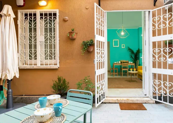 Casa Vegezio Near Vatican Museum And Metro Cipro Private Garden Check-in From 3 Pm To 10 Pm Дом отдыха *