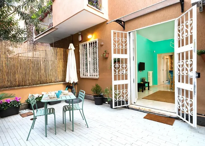 Casa Vegezio Near Vatican Museum And Metro Cipro Private Garden Check-in From 3 Pm To 10 Pm *