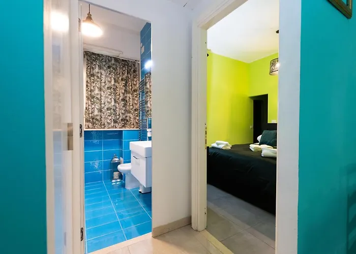 Дом отдыха Casa Vegezio Near Vatican Museum And Metro Cipro Private Garden Check-in From 3 Pm To 10 Pm Рим