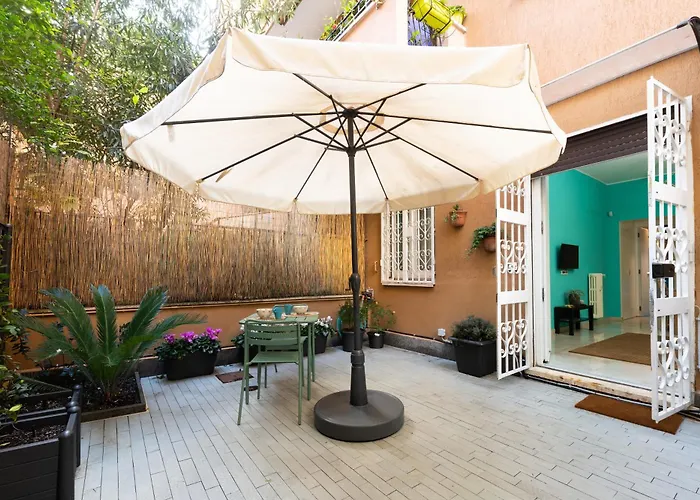 Casa Vegezio Near Vatican Museum And Metro Cipro Private Garden Check-in From 3 Pm To 10 Pm Рим